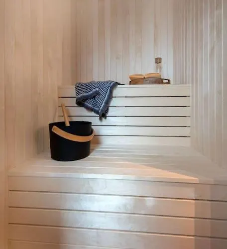 Ground Floor Exclusive With Sauna - Near Geiranger And The Norwegian Fjords Apartamento Stranda (More og Romsdal)