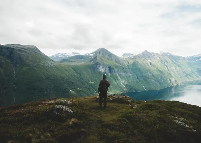 Ground Floor Exclusive With Sauna - Near Geiranger And The Norwegian Fjords Stranda (More og Romsdal)